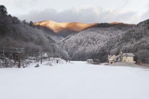 早朝の丸山ゲレンデ