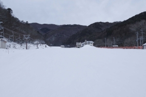 早朝の丸山ゲレンデ