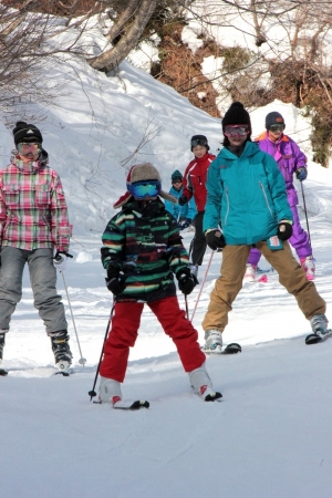 林間コース
初めての方でも安心して滑れるコースです。
学校スキー教室で人気です。